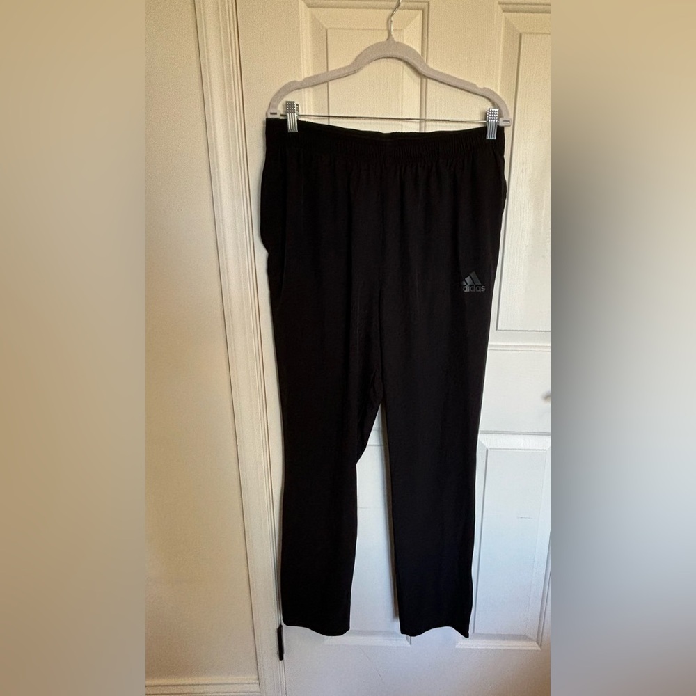 Adidas men’s black drawstring track pants Size XL